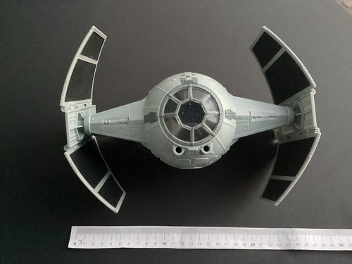 Tie fighter hasbro advanced - fighter,